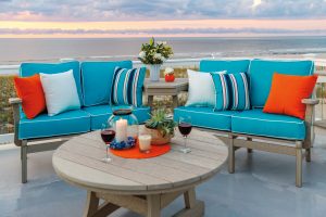 Bay Shore Table and Chairs