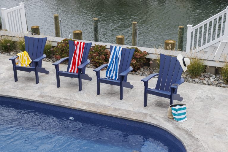 Casual comfort chairs top